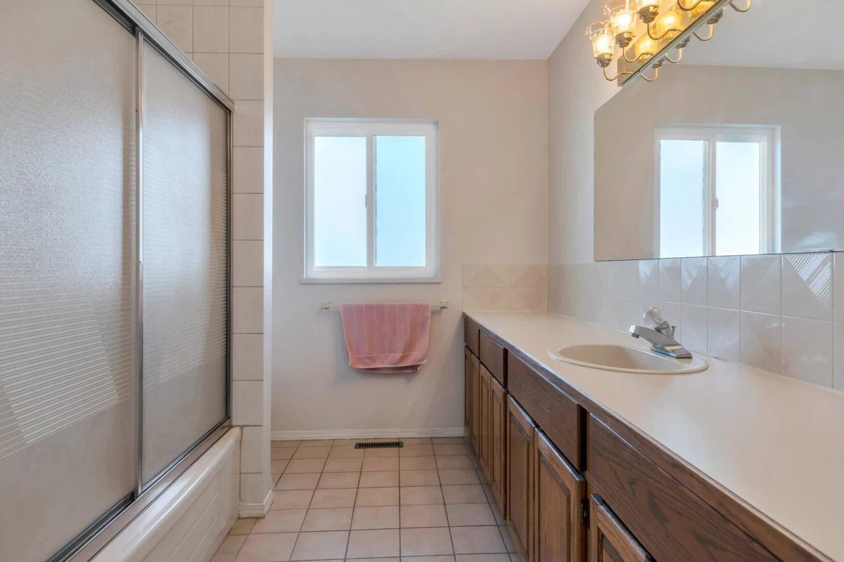 Hot Tub / Spa Photo of 1859 Walnut Crescent, Coquitlam, BC