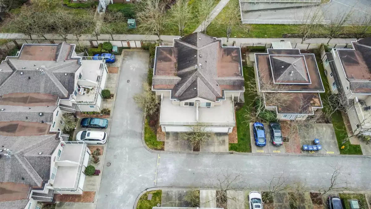 Outdoor Kitchen Photo of 20 15875 84 Avenue, Surrey, BC