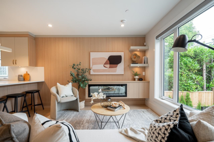 1 1816 E 3rd Avenue, Vancouver, BC