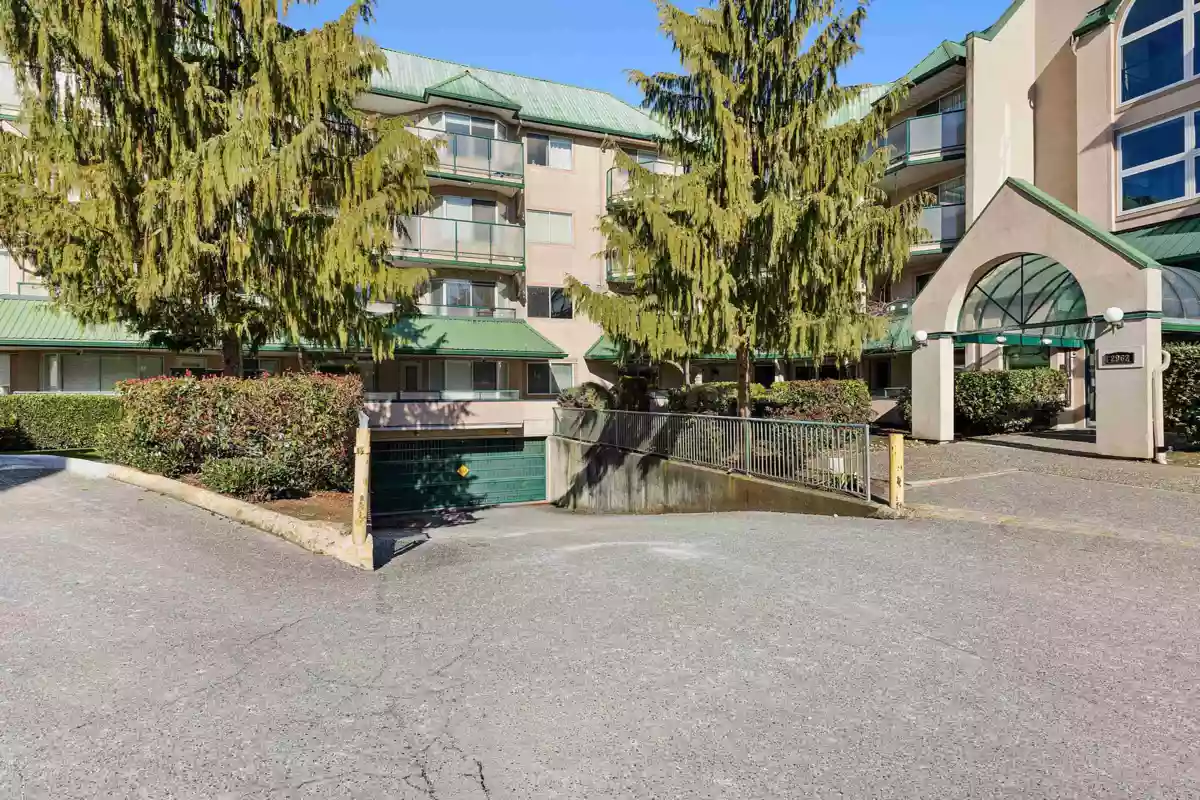 Guest Bathroom Photo of 116 2962 Trethewey Street, Abbotsford, BC