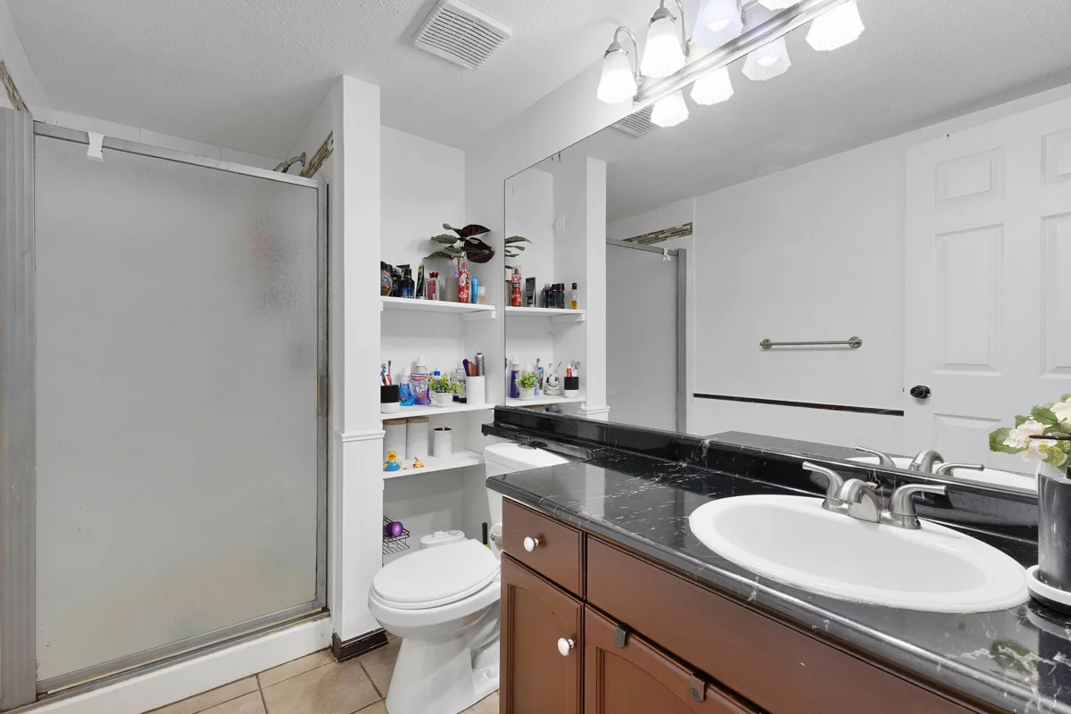 Kitchen Island Photo of 116 2962 Trethewey Street, Abbotsford, BC
