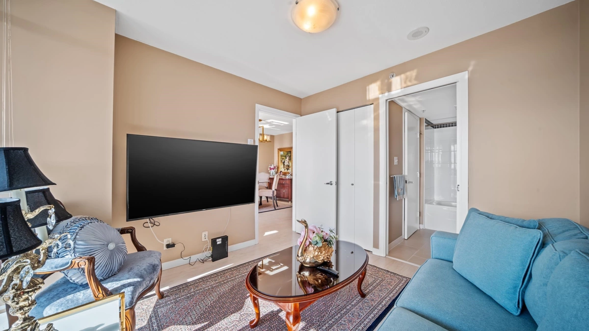 Laundry Room Photo of 1702 555 Delestre Avenue, Coquitlam, BC