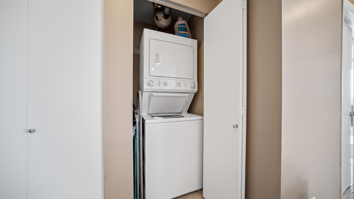 Mudroom Photo of 1702 555 Delestre Avenue, Coquitlam, BC