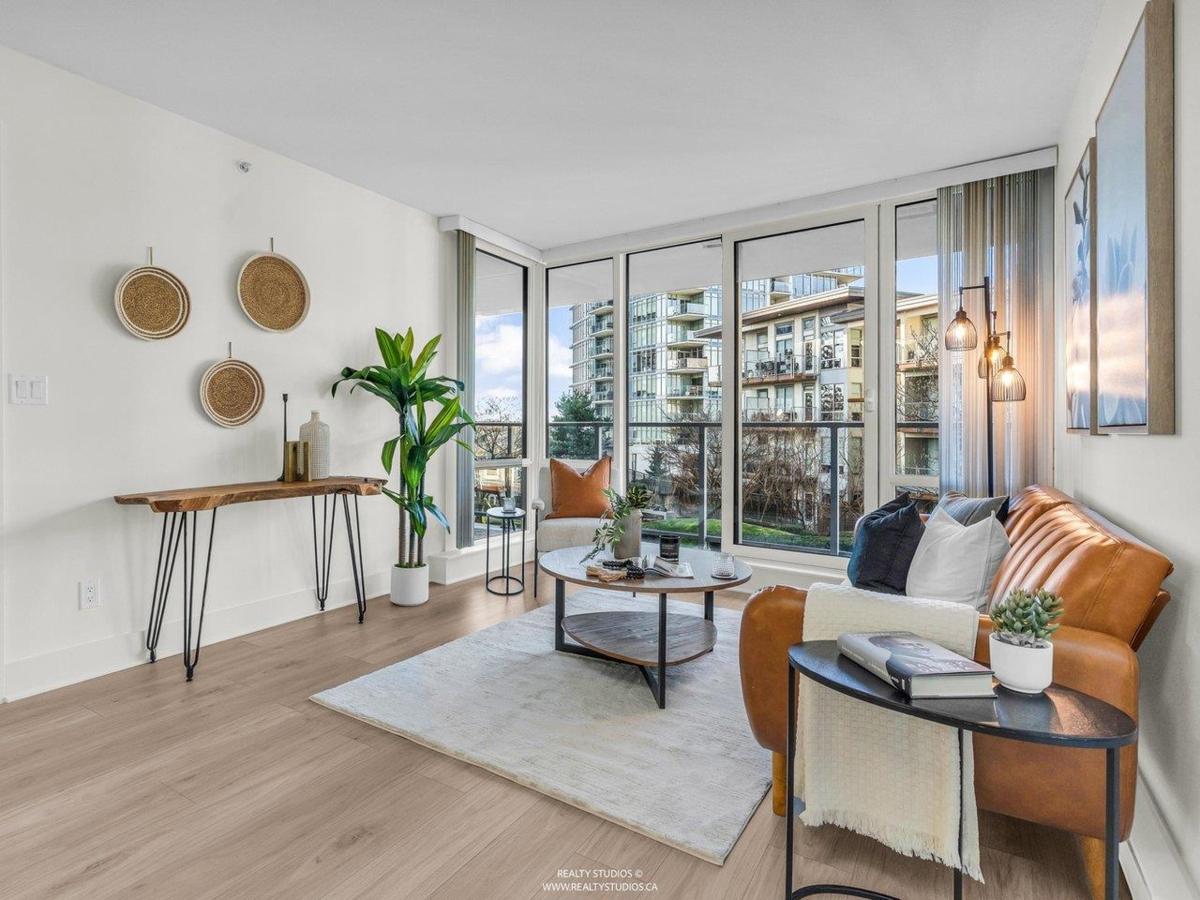 Dining Area Photo of 303 4189 Halifax Street, Burnaby, BC