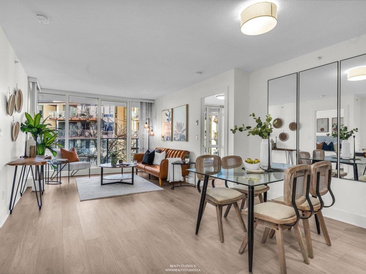 Family Room Photo of 303 4189 Halifax Street, Burnaby, BC