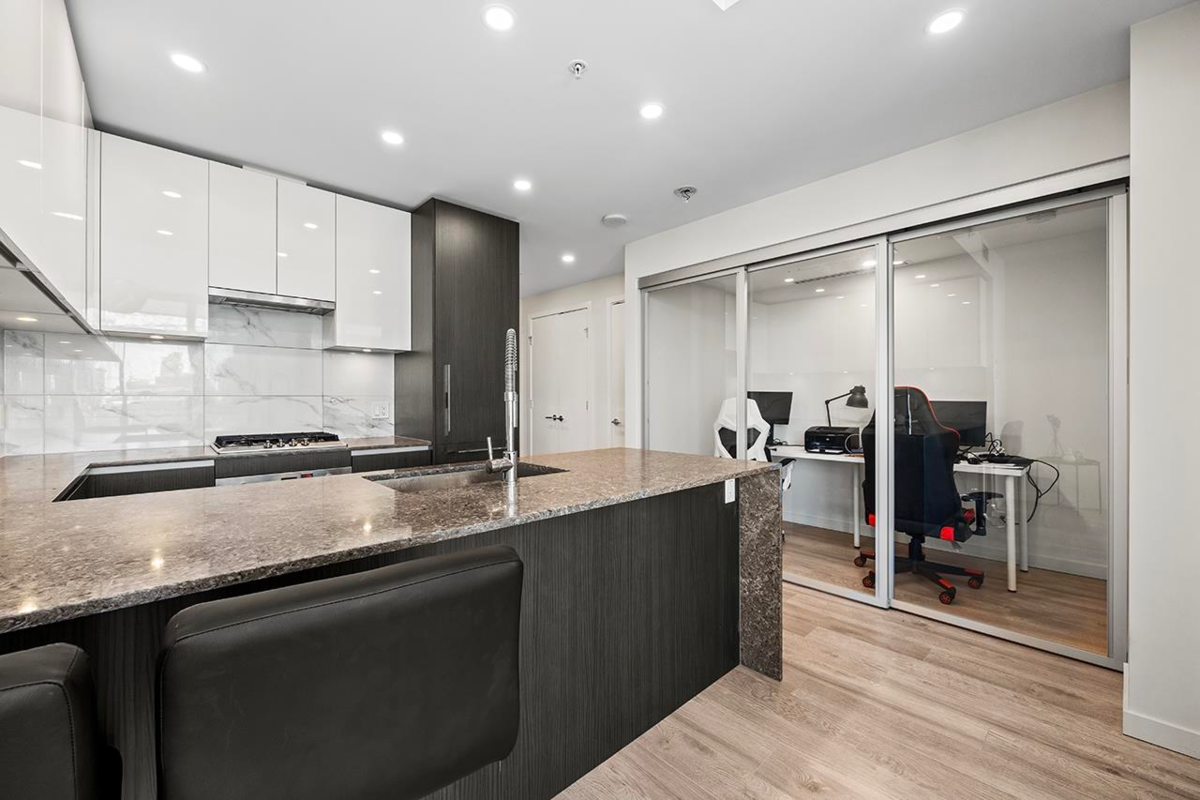 Kitchen Photo of 2108 5333 Goring Street, Burnaby, BC