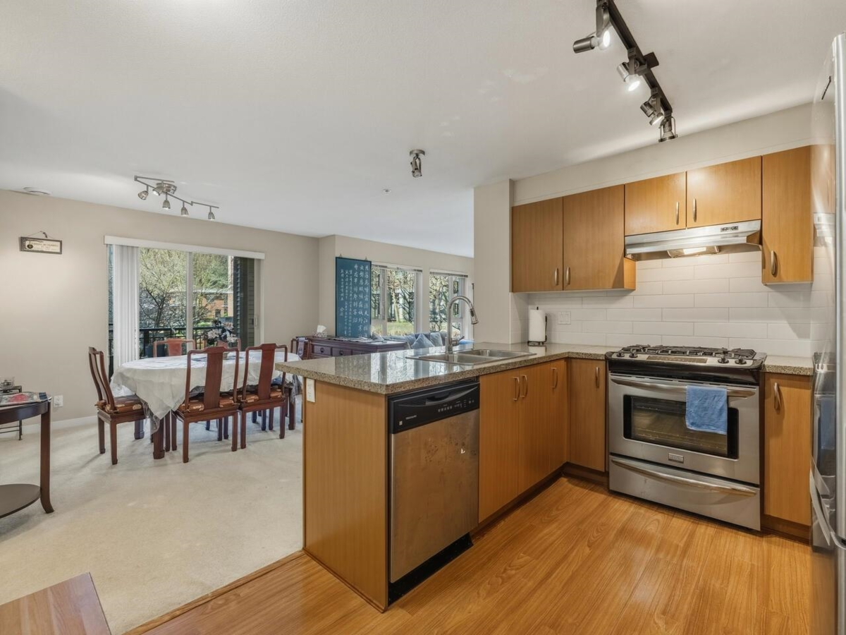 Bedroom 2 Photo of 206 3105 Lincoln Avenue, Coquitlam, BC