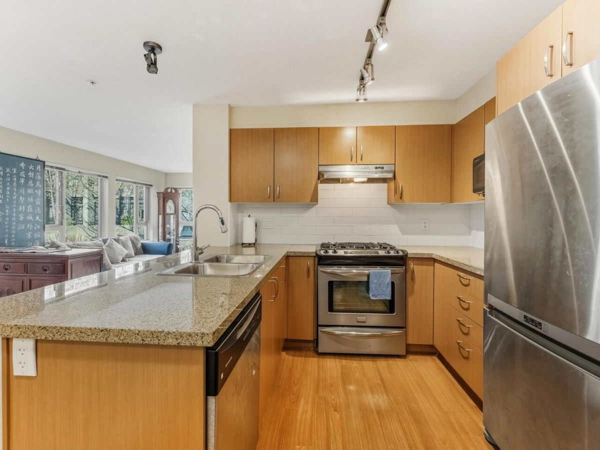 Bedroom 3 Photo of 206 3105 Lincoln Avenue, Coquitlam, BC