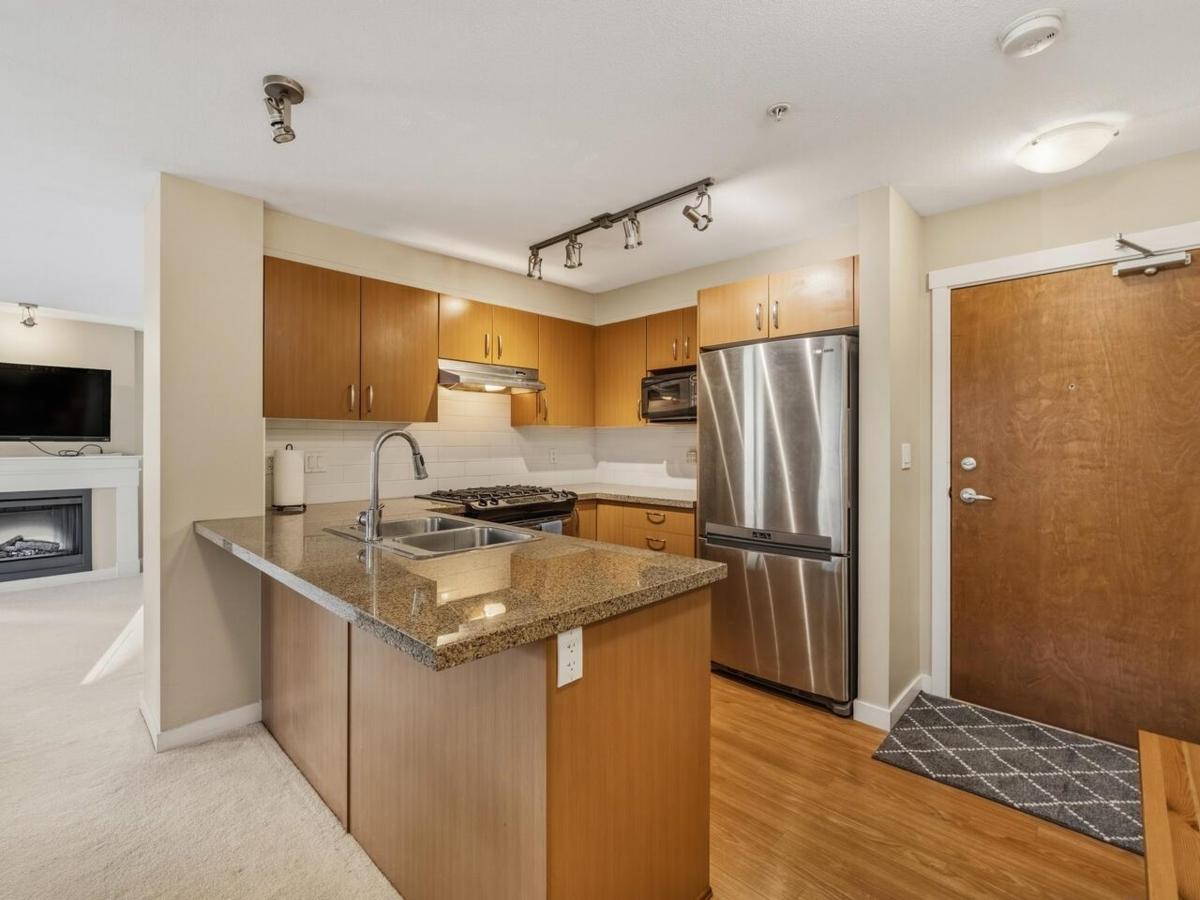 Bedroom 4 Photo of 206 3105 Lincoln Avenue, Coquitlam, BC