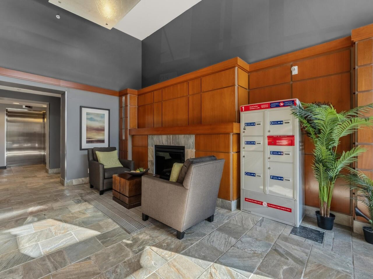 Living Room Photo of 206 3105 Lincoln Avenue, Coquitlam, BC