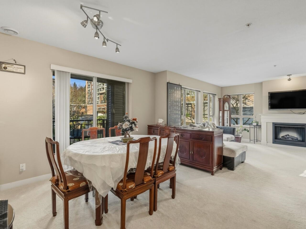 Primary Bedroom Photo of 206 3105 Lincoln Avenue, Coquitlam, BC