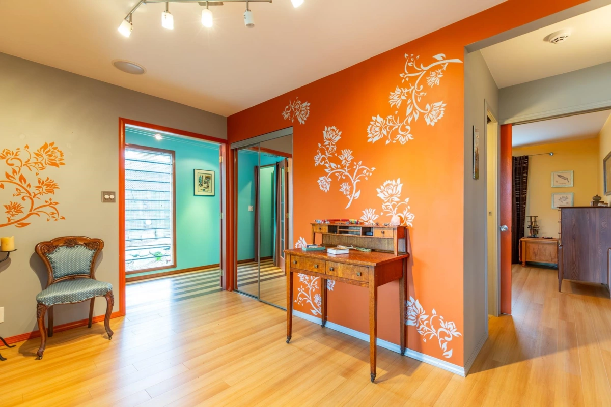 Family Room Photo of 13231 112b Avenue, Surrey, BC