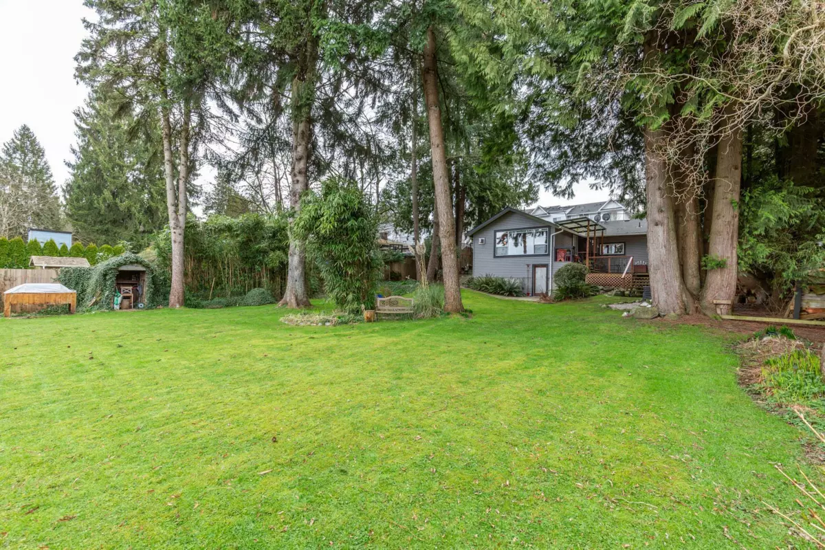 Hot Tub / Spa Photo of 13231 112b Avenue, Surrey, BC