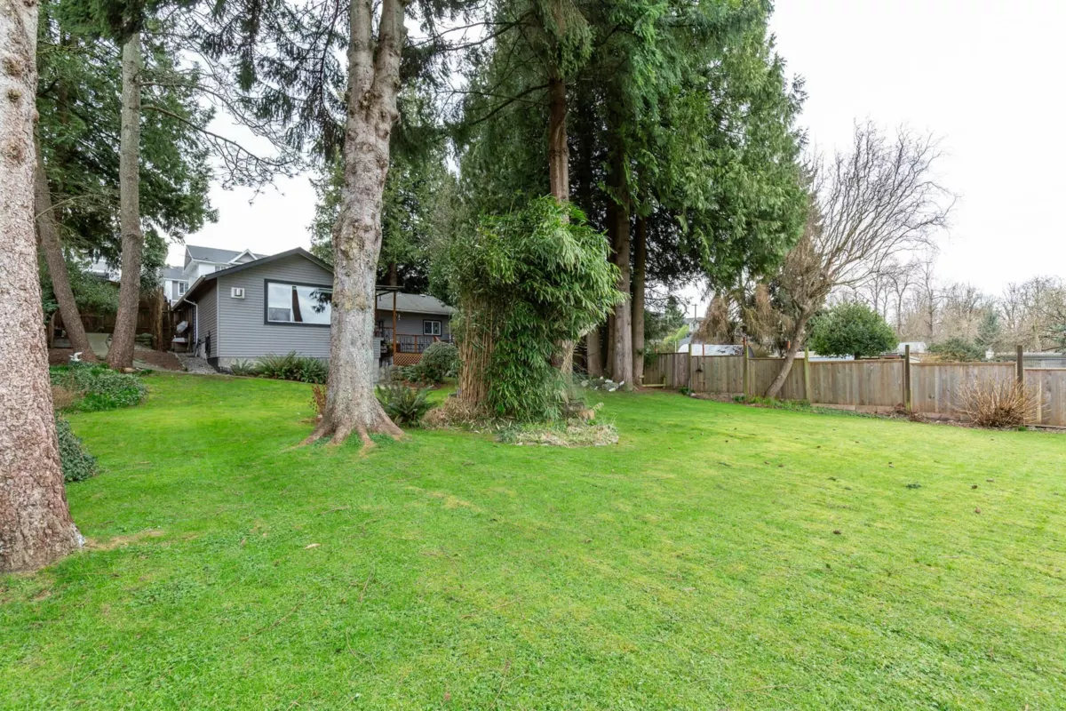 Outdoor Kitchen Photo of 13231 112b Avenue, Surrey, BC
