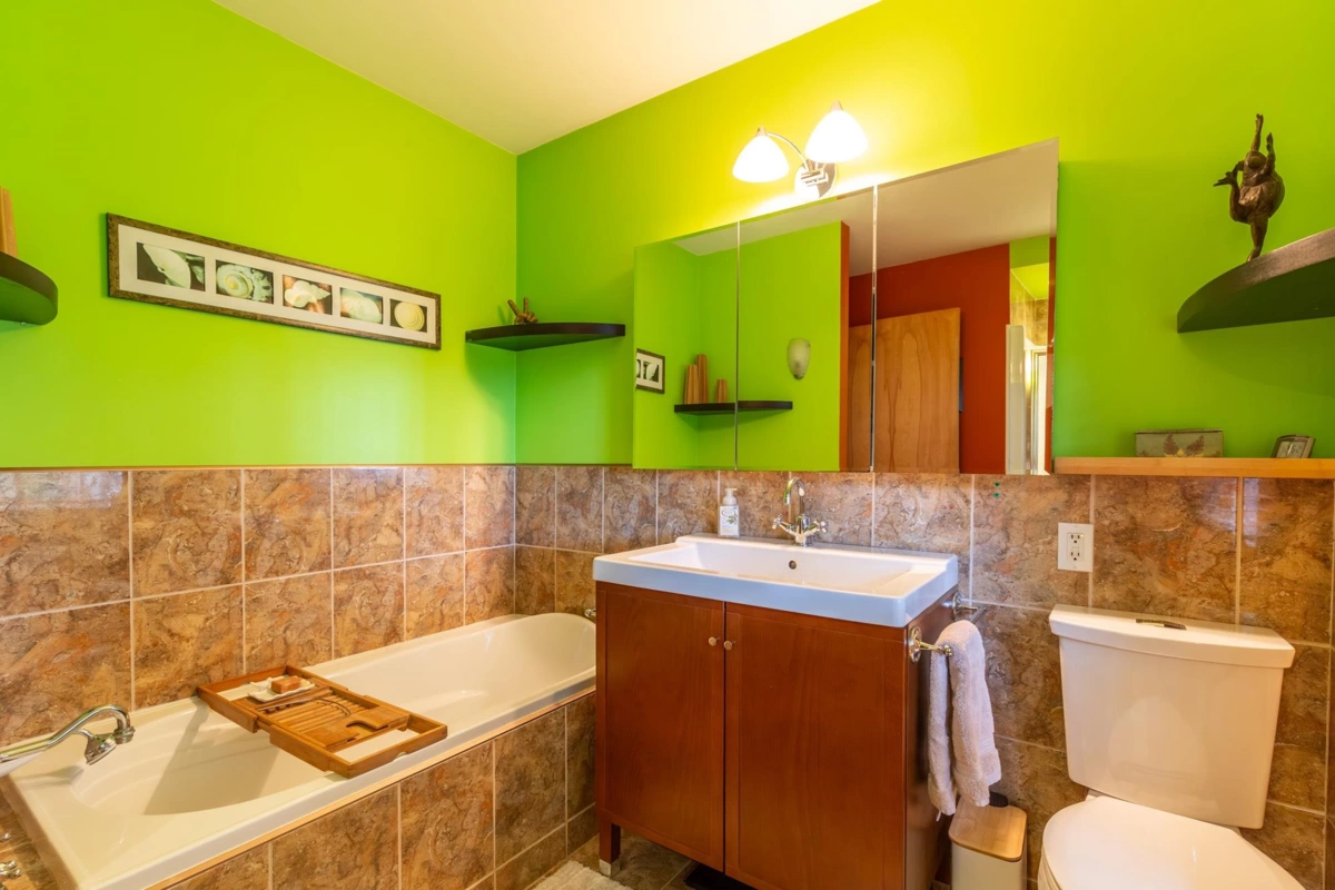 Outdoor Patio Photo of 13231 112b Avenue, Surrey, BC