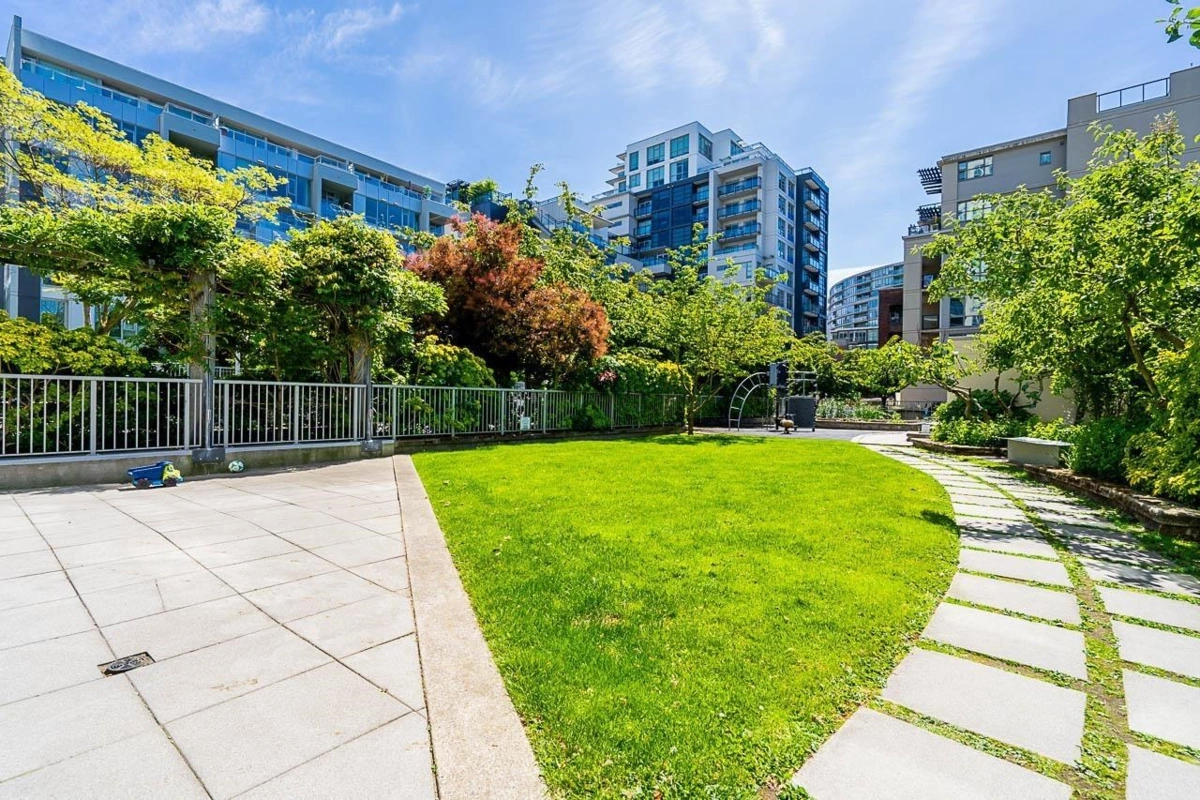 Outdoor Patio Photo of 801 1833 Crowe Street, Vancouver, BC