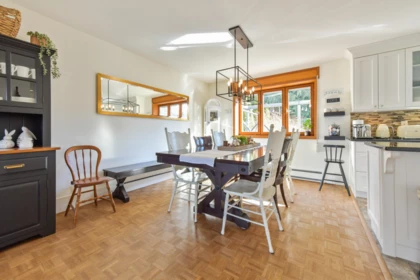 Breakfast Nook Photo of 6096 180 Street, Surrey, BC