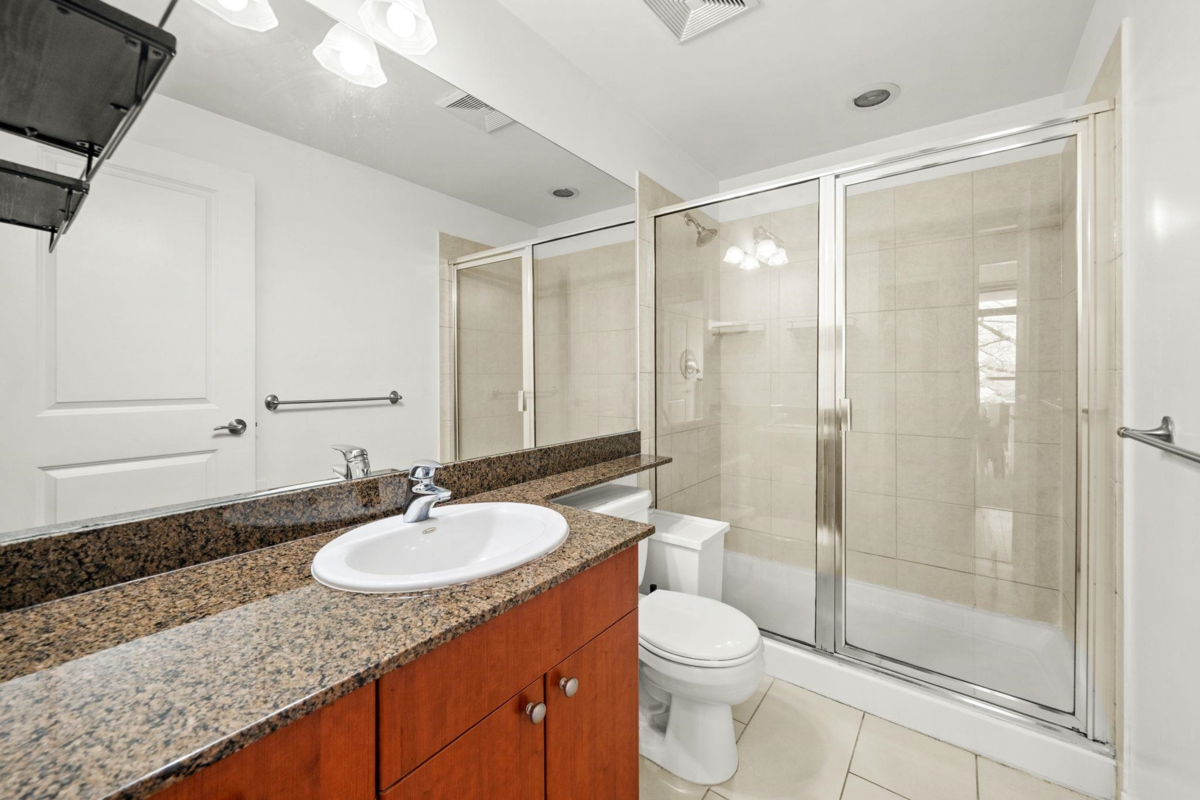 Bedroom 3 Photo of 303 11 E Royal Avenue, New Westminster, BC