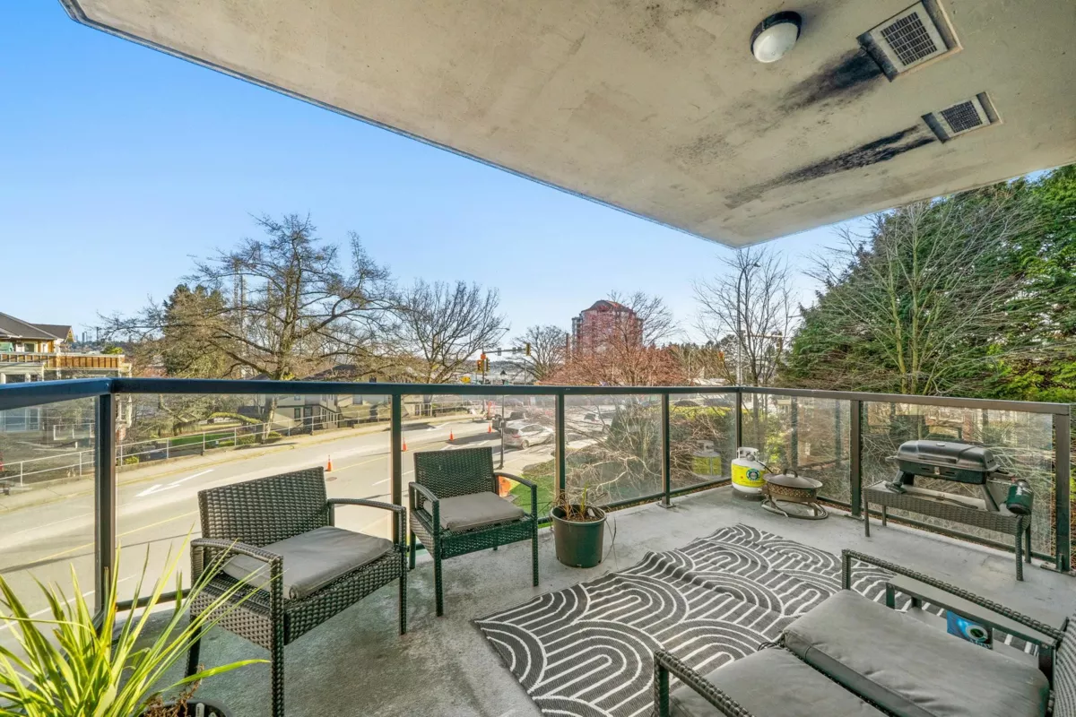 Laundry Room Photo of 303 11 E Royal Avenue, New Westminster, BC