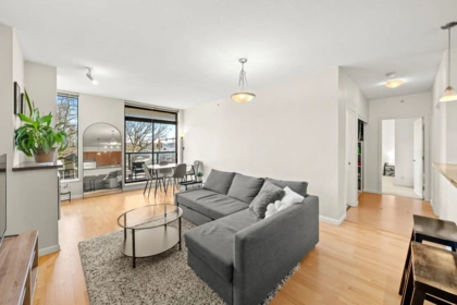 303 11 E Royal Avenue, New Westminster, BC