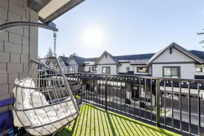 Front Yard Photo of 117 1350 Mitchell Street, Coquitlam, BC
