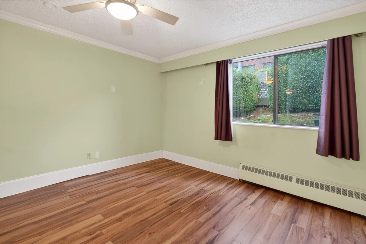 Hallway Photo of 106 1045 Howie Avenue, Coquitlam, BC