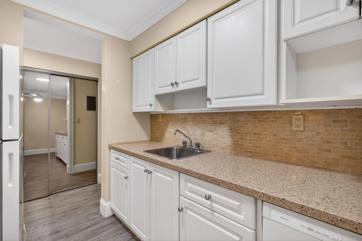 Kitchen Photo of 106 1045 Howie Avenue, Coquitlam, BC