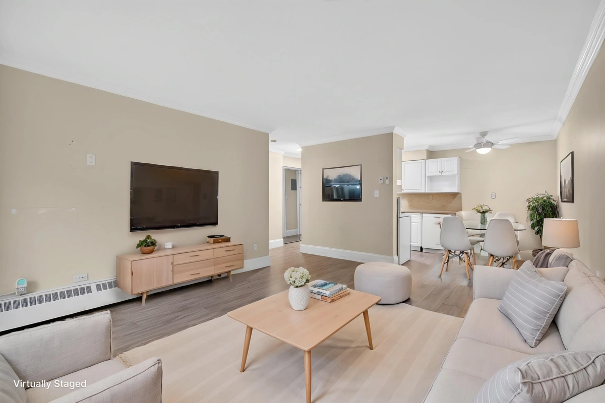 Office / Den Photo of 106 1045 Howie Avenue, Coquitlam, BC