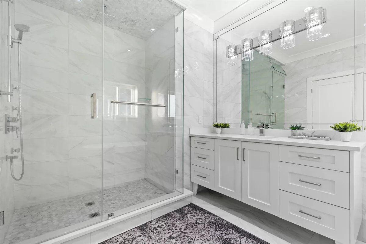 Laundry Room Photo of 6631 121a Street, Surrey, BC