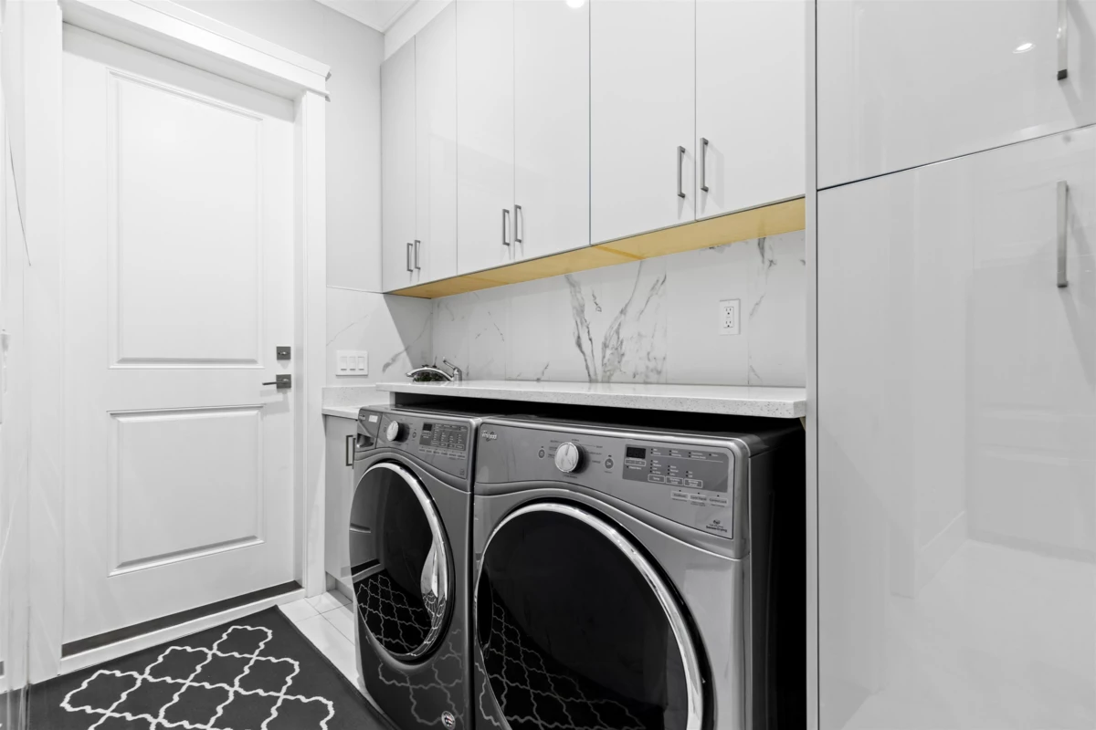 Office / Den Photo of 6631 121a Street, Surrey, BC