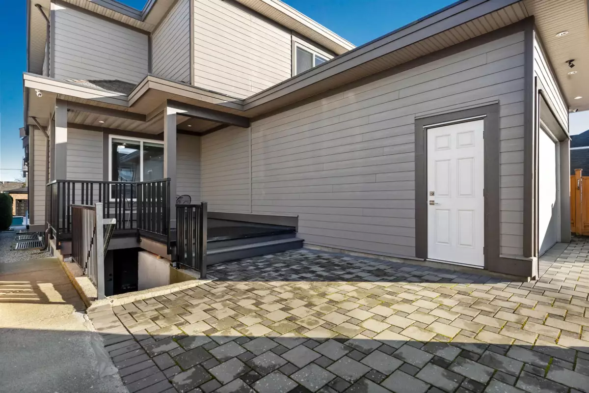 Outdoor Patio Photo of 6631 121a Street, Surrey, BC