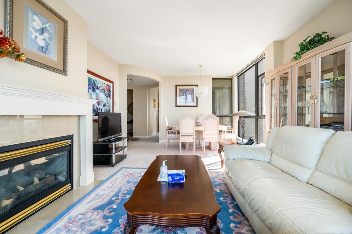 Kitchen Photo of 2305 6837 Station Hill Drive, Burnaby, BC