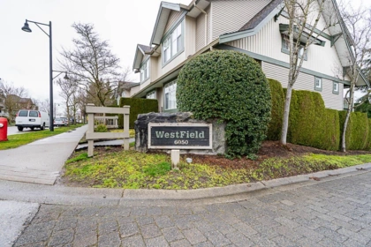 Outdoor Patio Photo of 64 6050 166 Street, Surrey, BC
