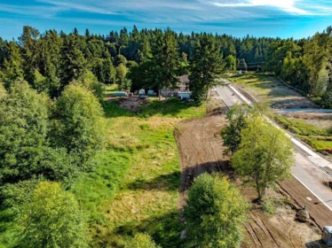 Primary Bathroom Photo of 8734 Hitch Terrace, Mission, BC