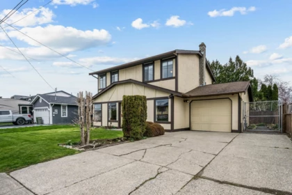 45301 Spruce Drive, Chilliwack, BC, Chilliwack — Single Family Residence for sale