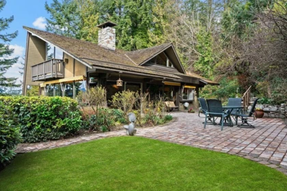 Outdoor Deck Photo of 6035 Eagleridge Drive, West Vancouver, BC