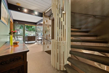 Staircase Photo of 6035 Eagleridge Drive, West Vancouver, BC