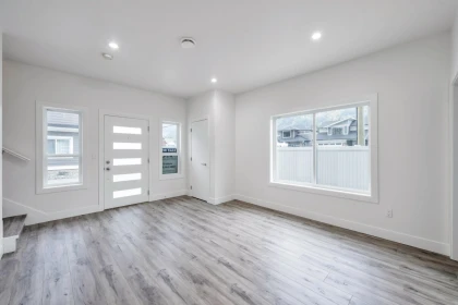 Mudroom Photo of 34 750 Hot Springs Road, Harrison Hot Springs, BC
