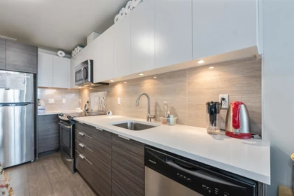 1202 13303 Central Avenue, Surrey, BC, Surrey — Apartment/Condo for sale