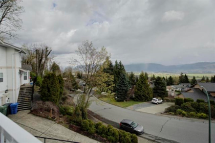 Garage Interior Photo of 2255 Mountain Drive, Abbotsford, BC