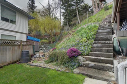 Outdoor Deck Photo of 2255 Mountain Drive, Abbotsford, BC