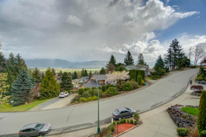 Outdoor Patio Photo of 2255 Mountain Drive, Abbotsford, BC
