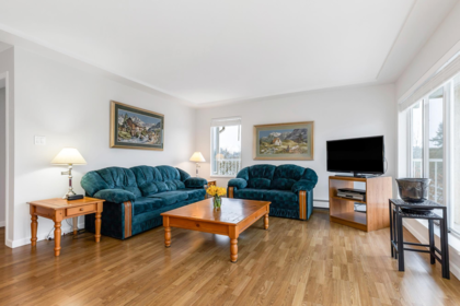 Office / Den Photo of 312 33401 Mayfair Avenue, Abbotsford, BC