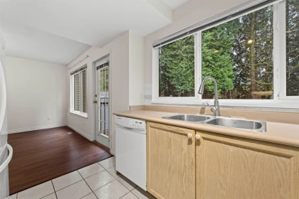 Walk-In Closet Photo of 5 2600 Beaverbrook Crescent, Burnaby, BC