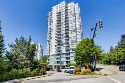 201 295 Guildford Way, Port Moody, BC, Port Moody — Apartment/Condo for sale