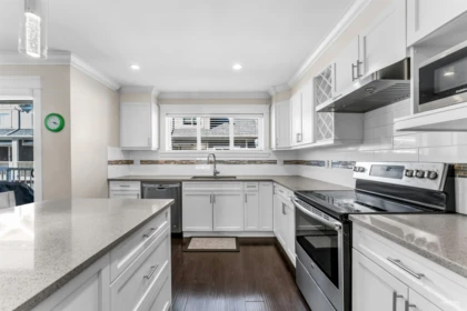 Breakfast Nook Photo of 5 11490 84 Avenue, Delta, BC