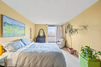 Loft / Bonus Room Photo of 309 9151 No. 5 Road, Richmond, BC
