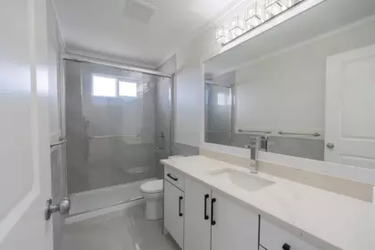 Guest Bathroom Photo of 17396 62a Avenue, Surrey, BC