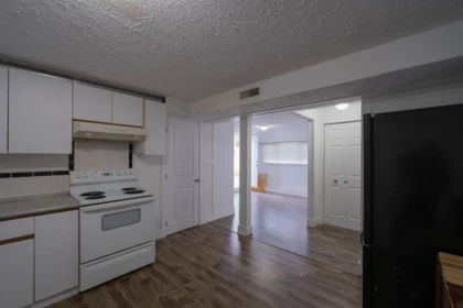 Hallway Photo of 17396 62a Avenue, Surrey, BC