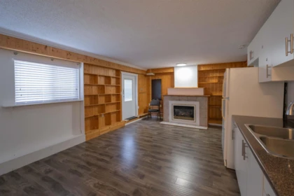 Laundry Room Photo of 17396 62a Avenue, Surrey, BC